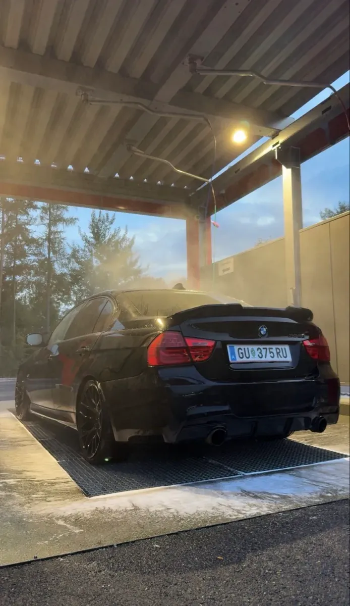 BMW 3 Series 2008 photo 3