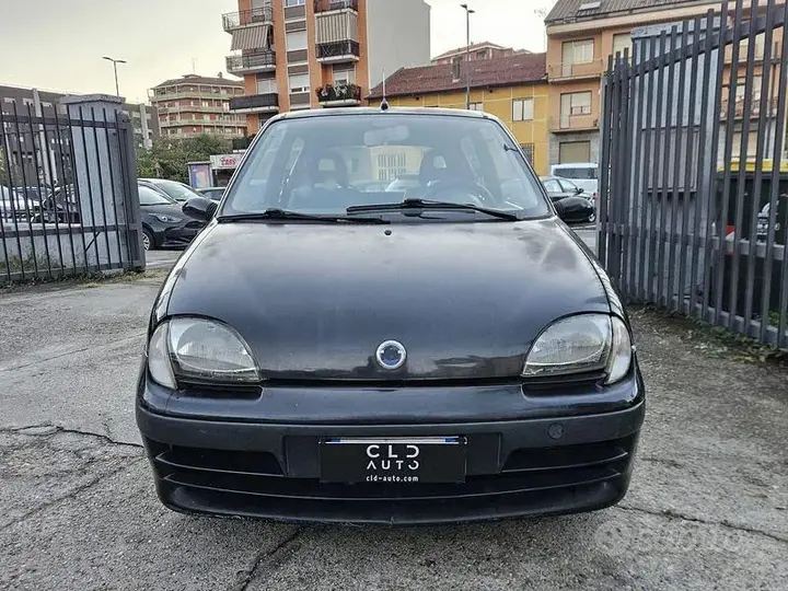 Fiat Seicento 2001 photo 2