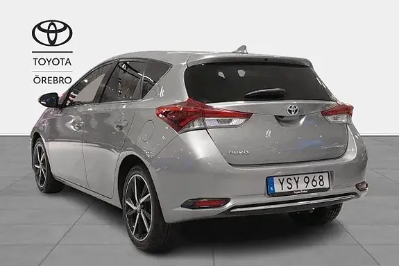 Toyota Auris 2017 photo 4