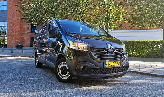 Renault Trafic T29 2015 photo 2