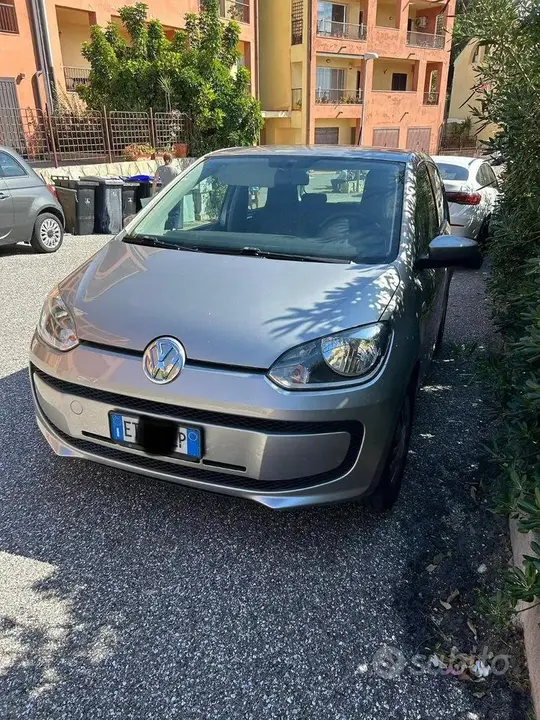 Volkswagen Up
