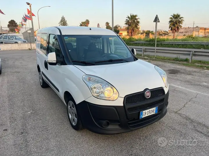 Fiat Doblo 2010 photo 3