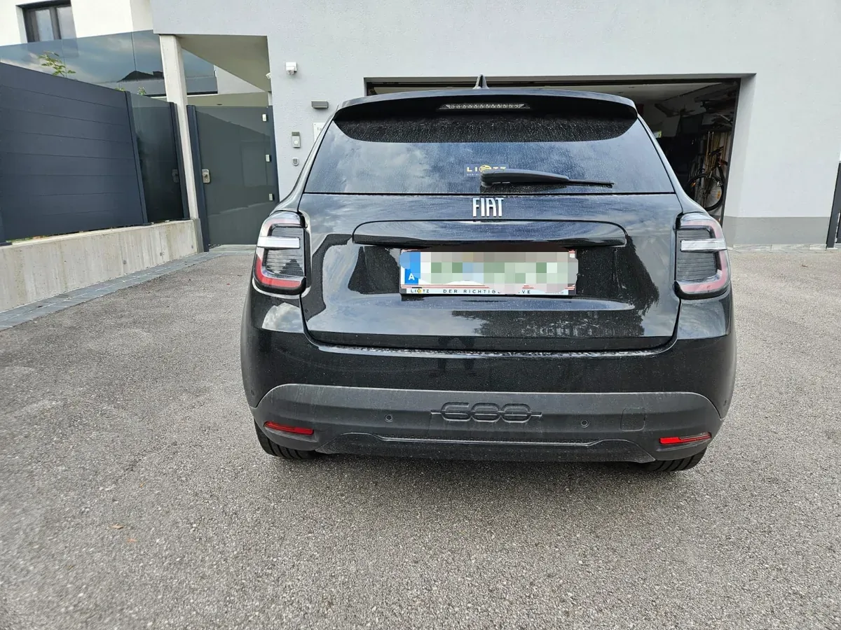 Fiat 600E 2026 photo 2