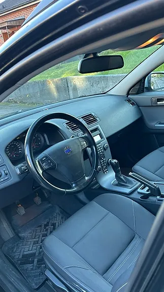 Volvo V50 2011 photo 5