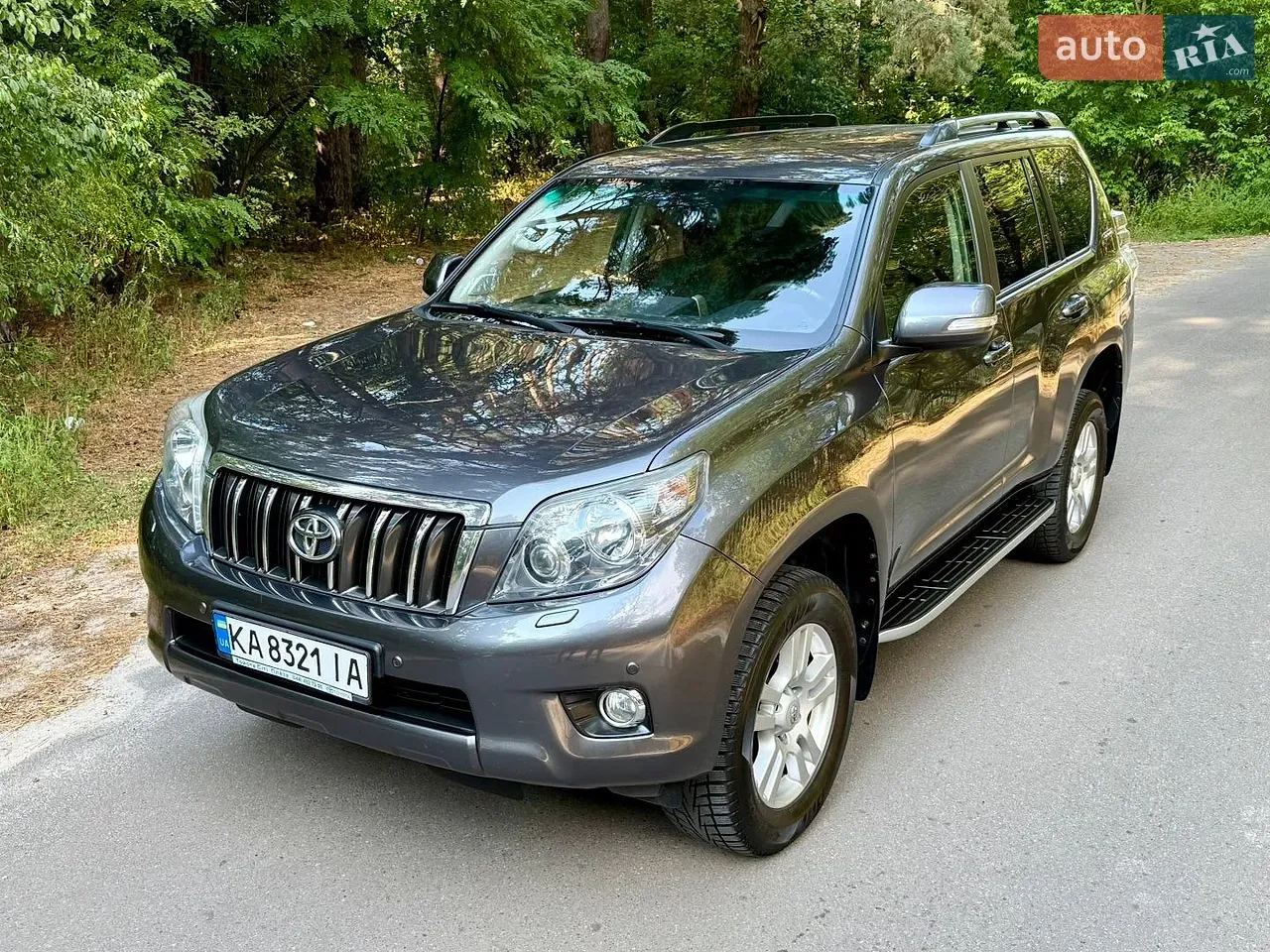 Toyota Land Cruiser Prado 2012 photo 4