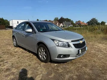Chevrolet Cruze 2010 photo 3