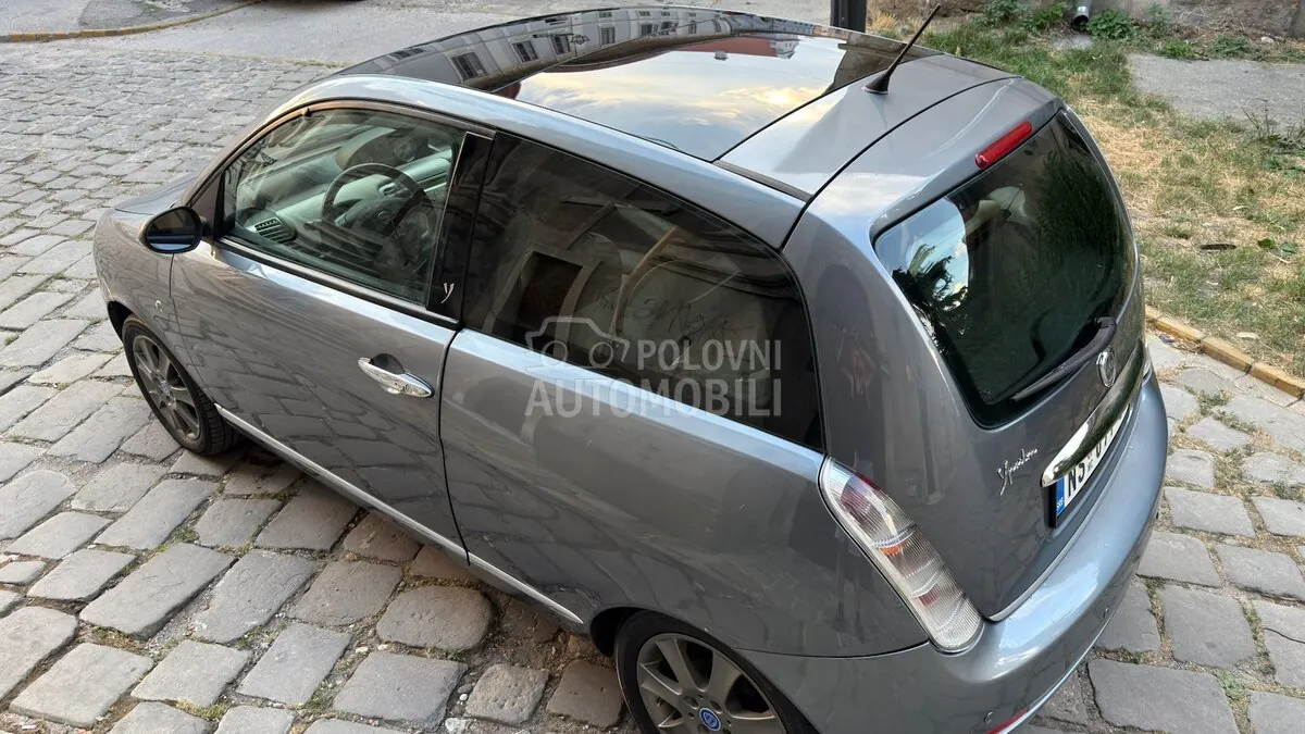 Lancia Ypsilon 2008 photo 4