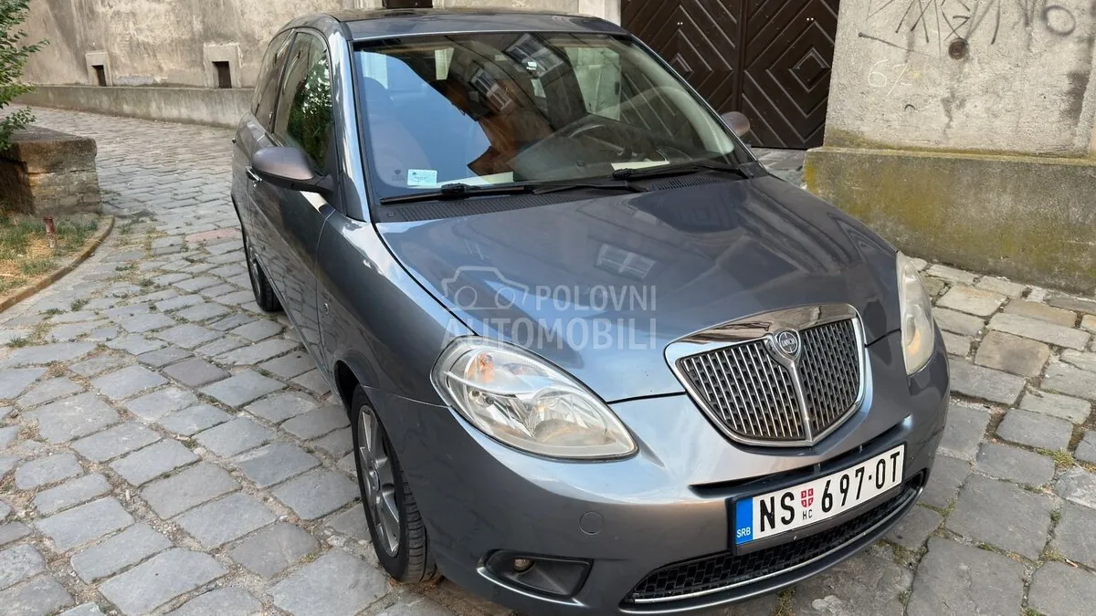 Lancia Ypsilon 2008 photo 2