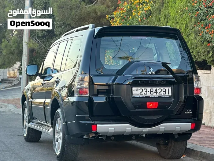 Mitsubishi Pajero 2015 photo 4