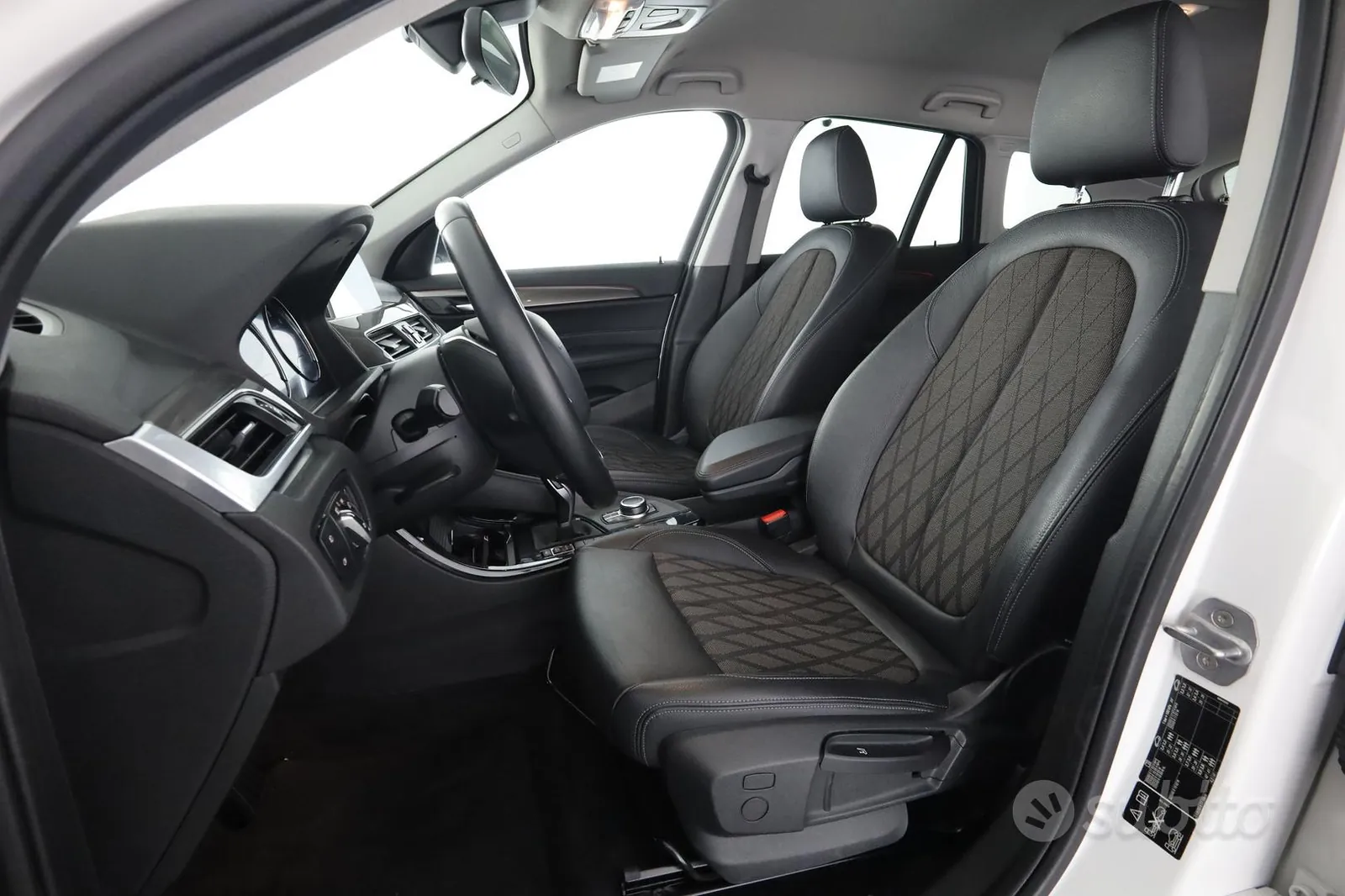 BMW X1 2019 photo 2