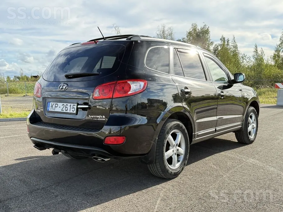 Hyundai Santa Fe 2007 photo 2