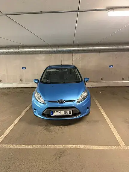 Ford Fiesta 2012 photo 2
