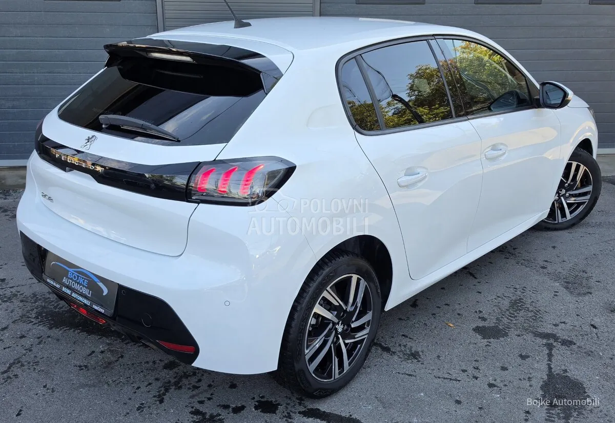 Peugeot 208 2020 photo 2