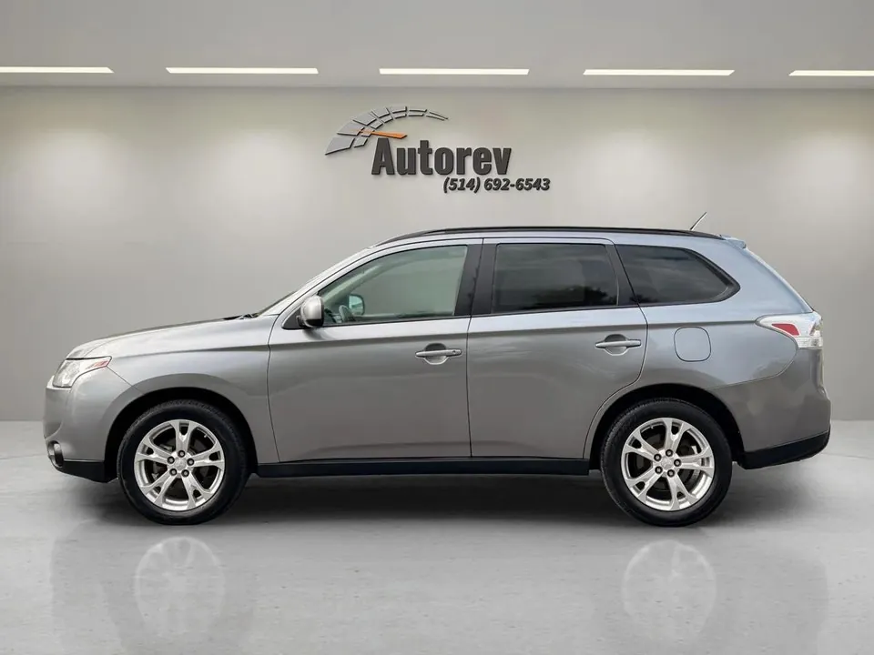 Mitsubishi Outlander 2014 photo 2