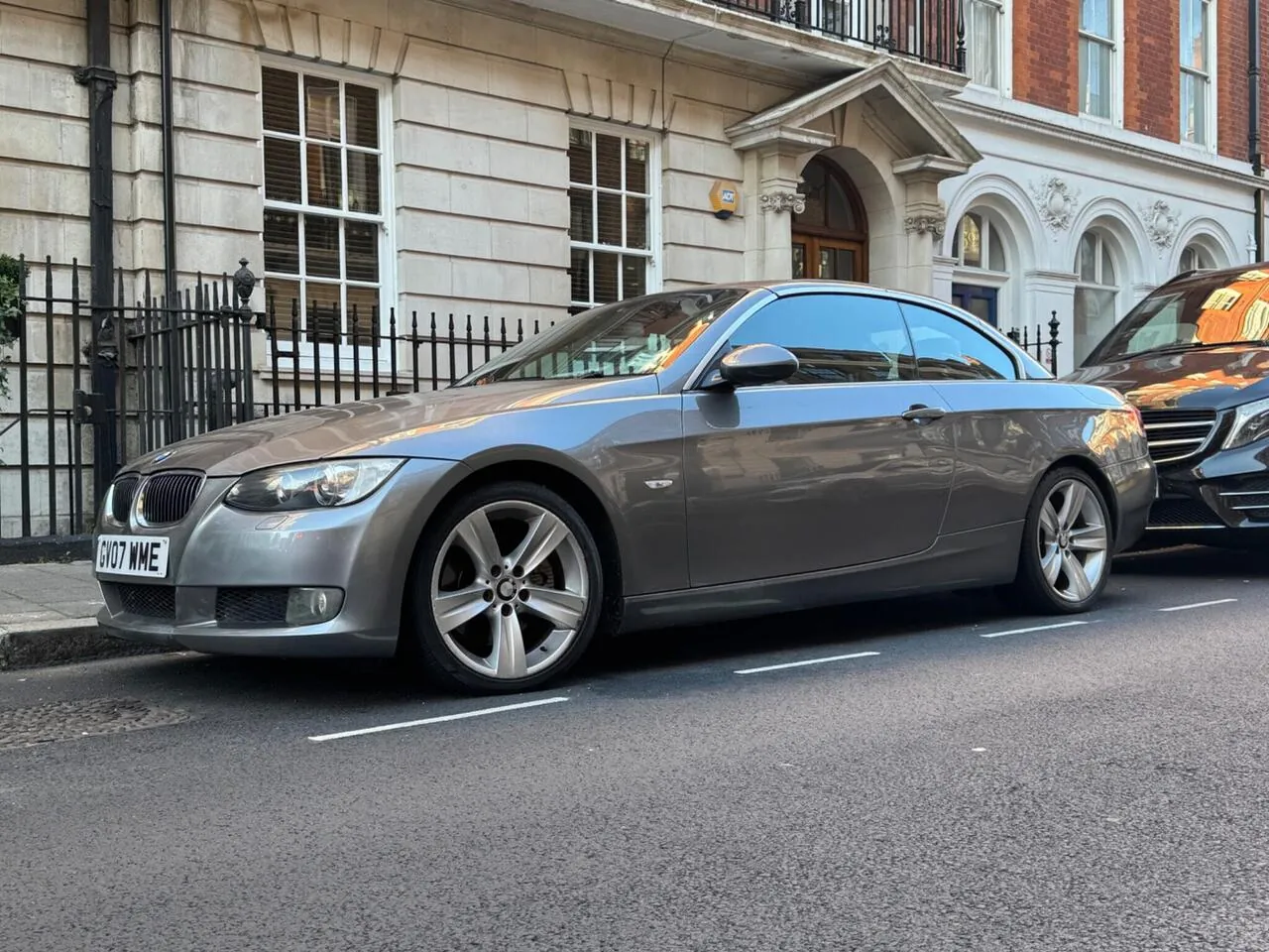 BMW 3 Series 2007 photo 2