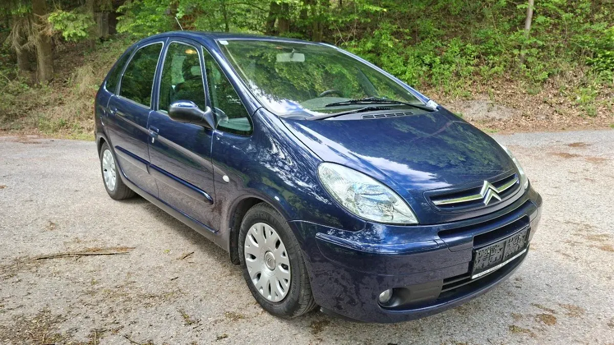 Citroen Xsara Picasso 2004 photo 2