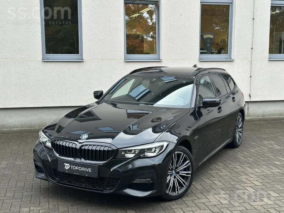 BMW 330E 2021 photo 3