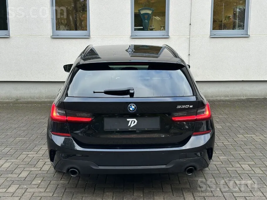 BMW 330E 2021 photo 5