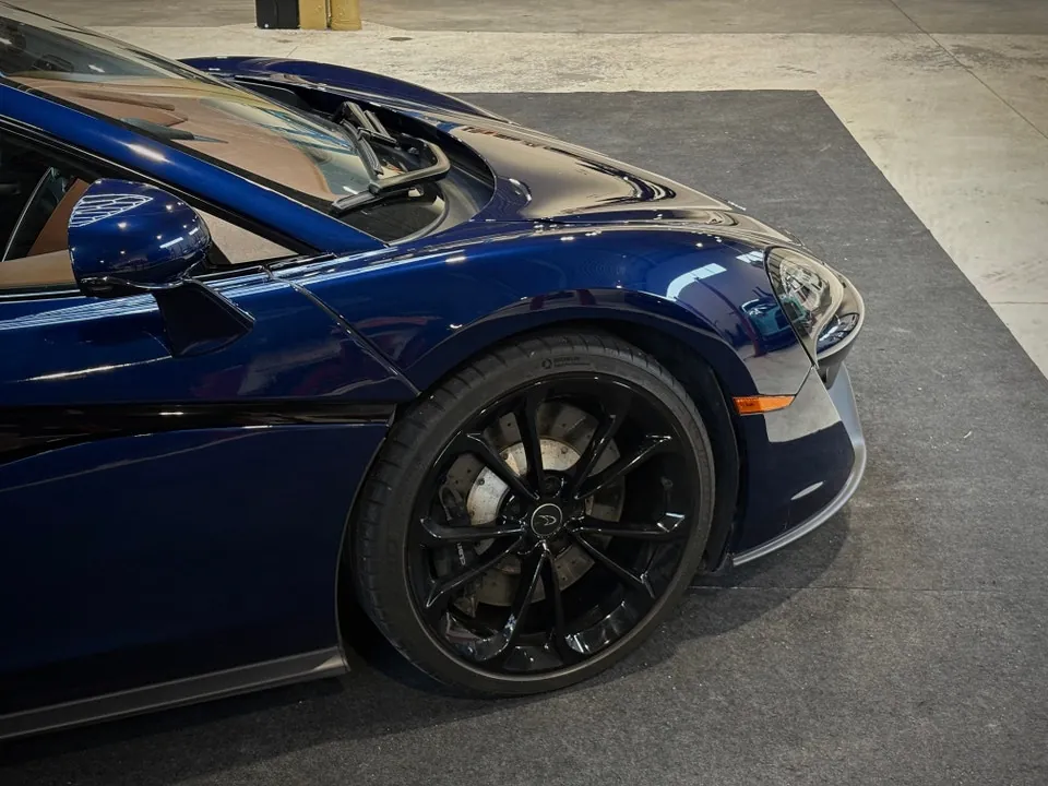 Mclaren 540C 2017 photo 4