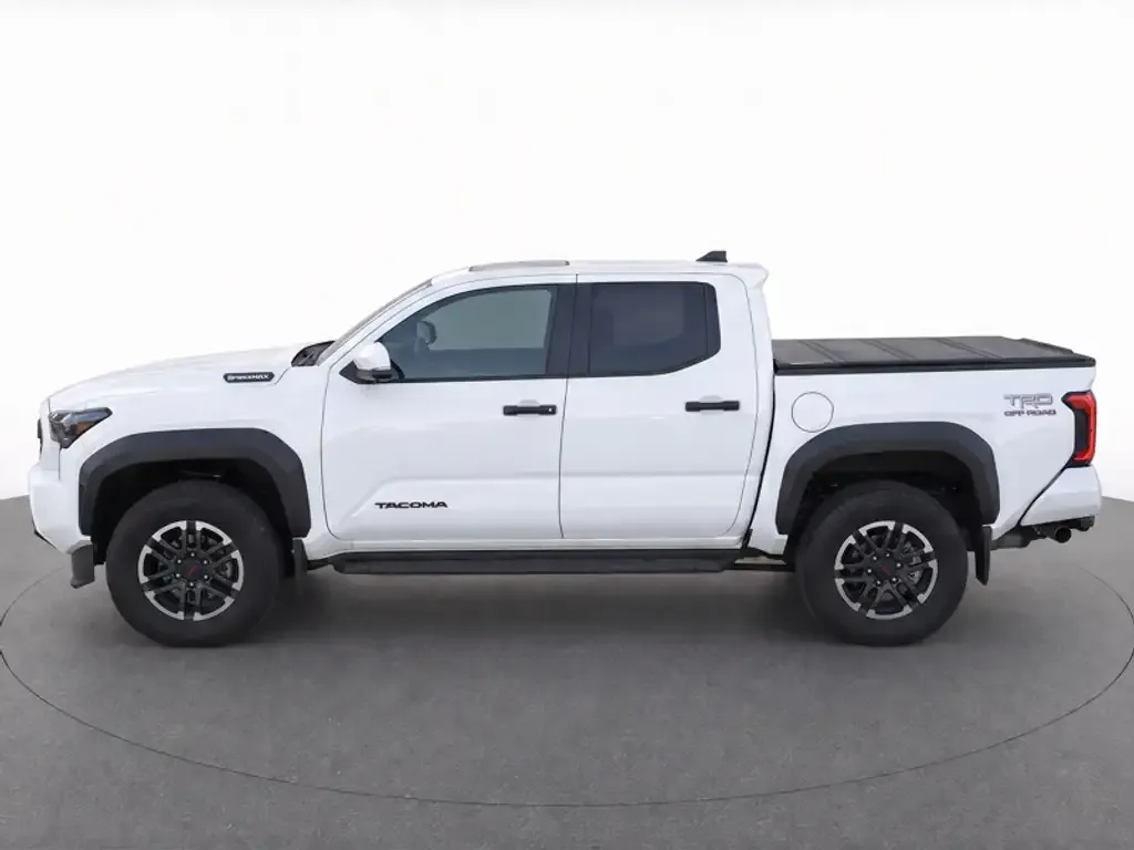 Toyota Tacoma 2024 photo 2