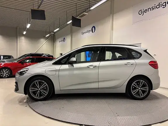 BMW 225Xe 2021 photo 5