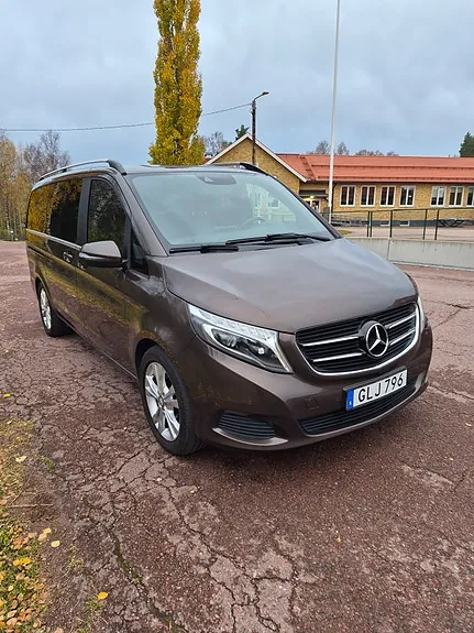 Mercedes-Benz V220 D 2015 photo 2