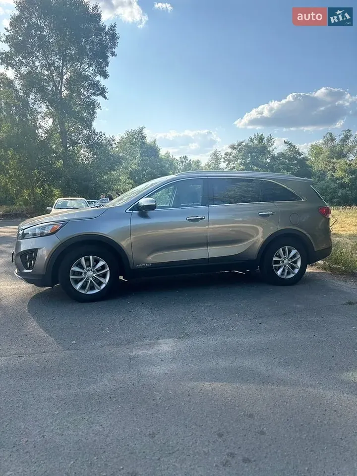 Kia Sorento 2015 photo 5