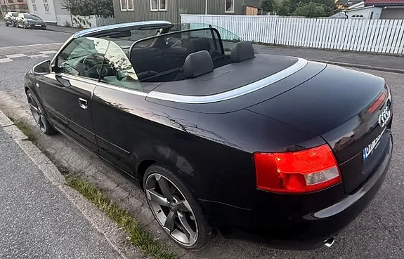 Audi A4 2003 photo 4