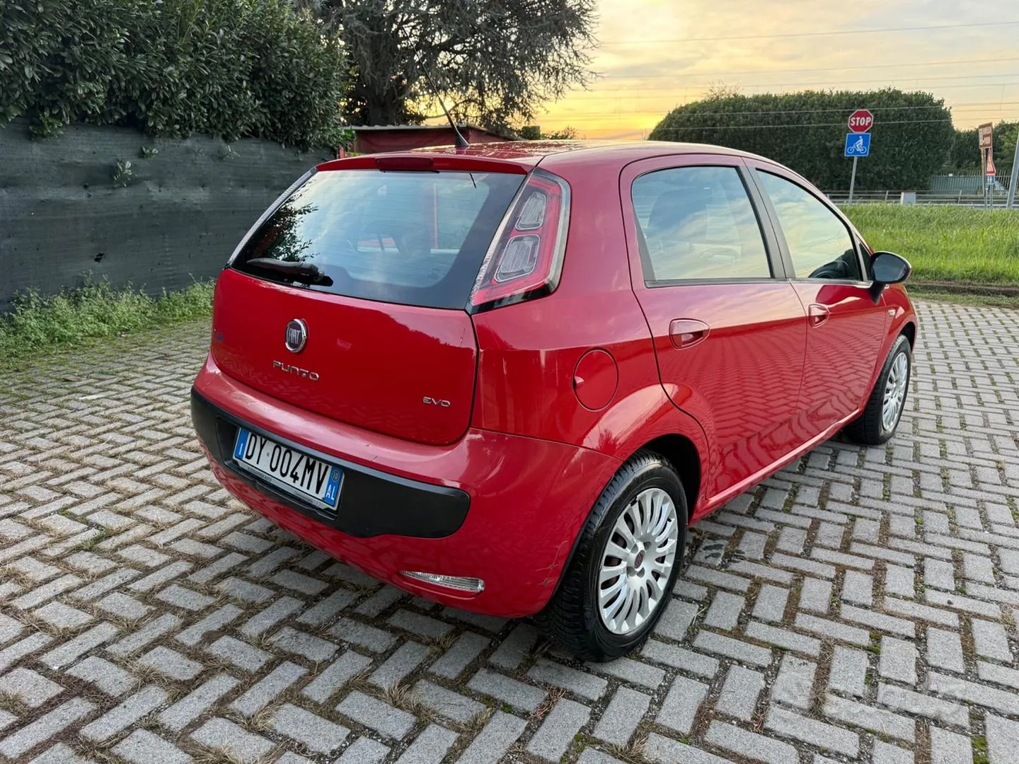 Fiat Punto Evo 2010 photo 4