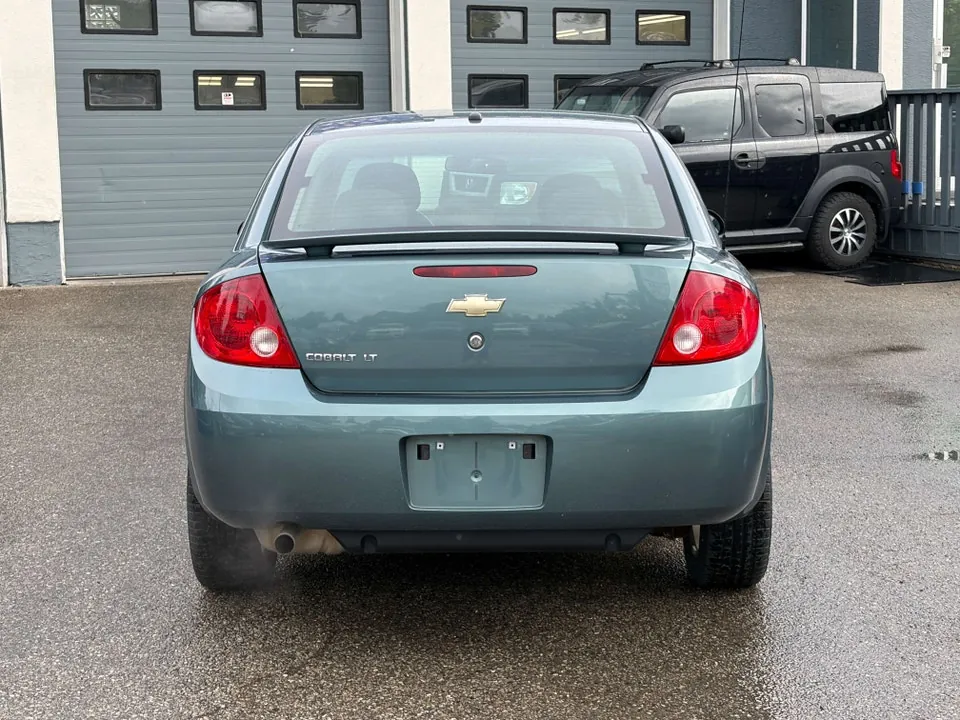 Chevrolet Cobalt 2010 photo 5