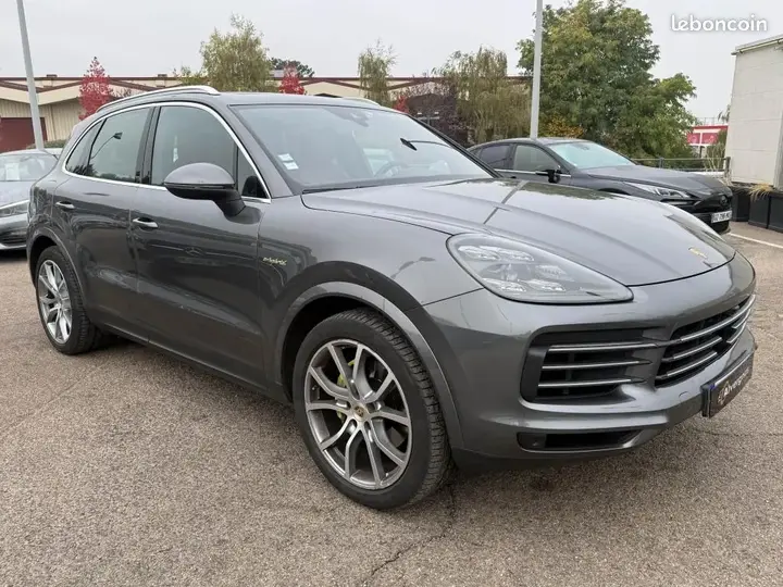 Porsche Cayenne 2020 photo 3