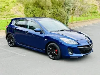 Mazda Axela 2012 photo 5