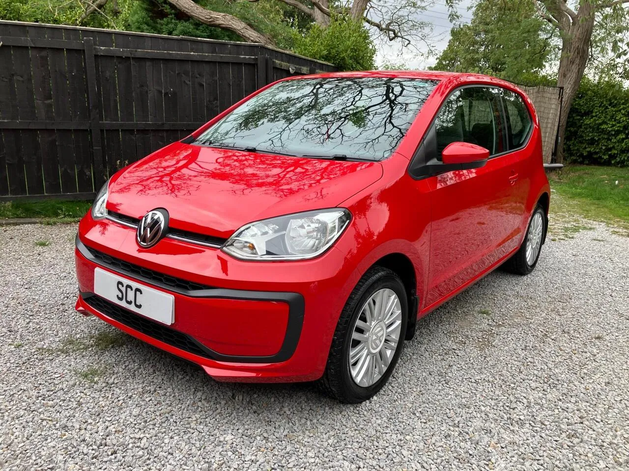 Volkswagen Up 2017 photo 2