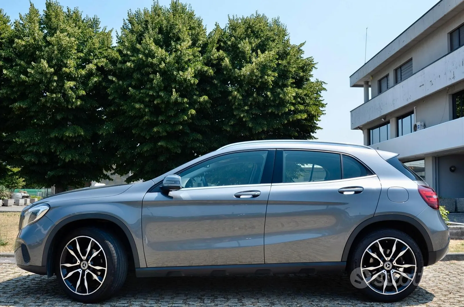 Mercedes-Benz Gla 2017 photo 3