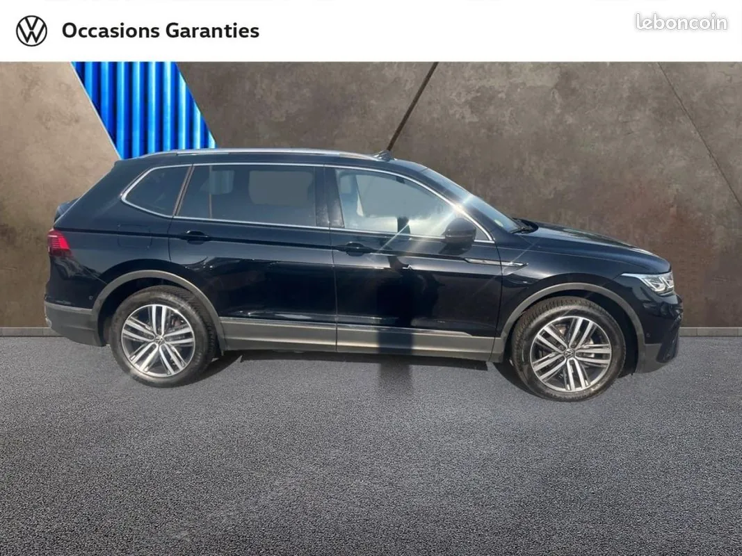 Volkswagen Tiguan Allspace 2023 photo 5