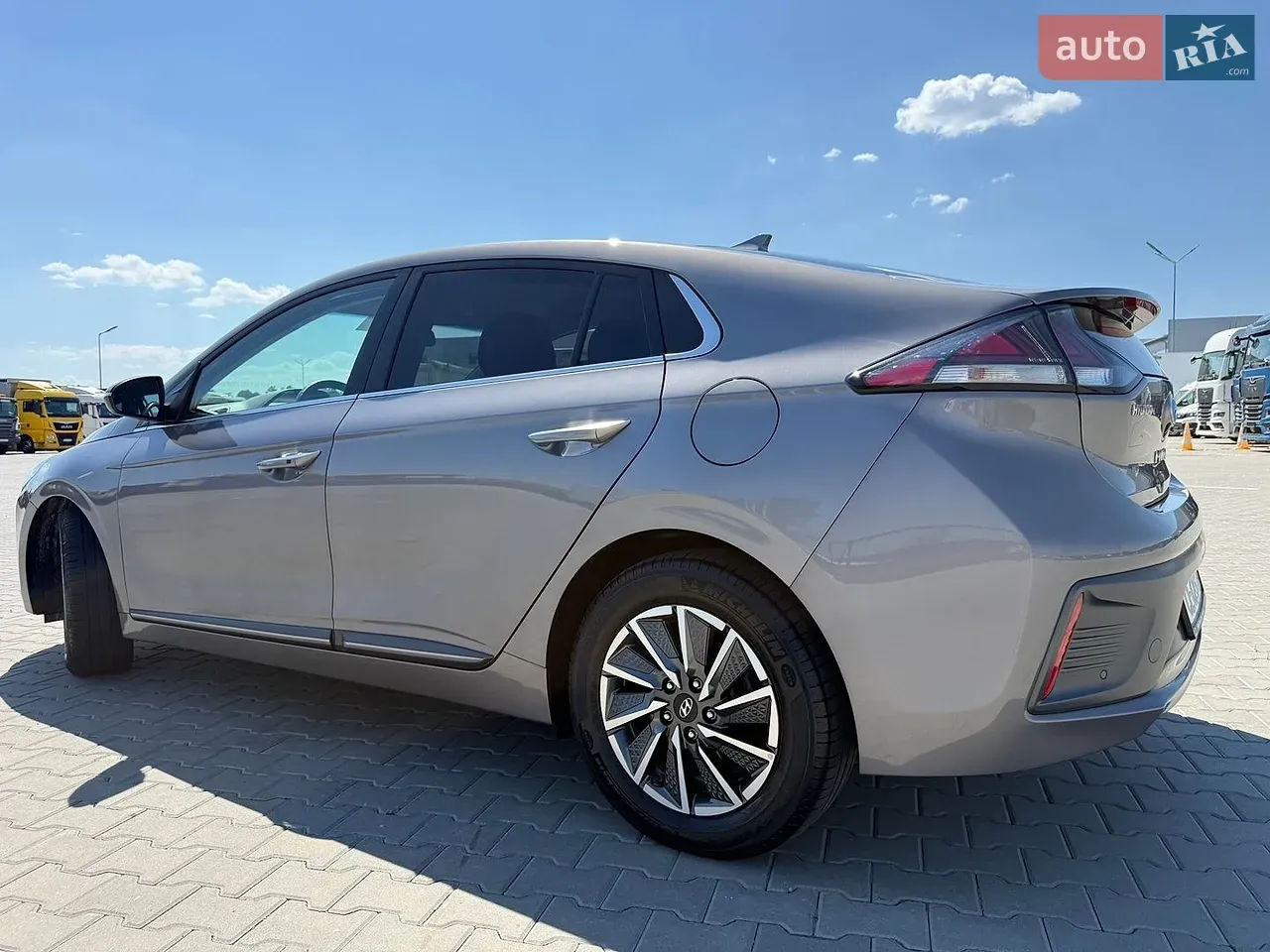 Hyundai Ioniq 2022 photo 5