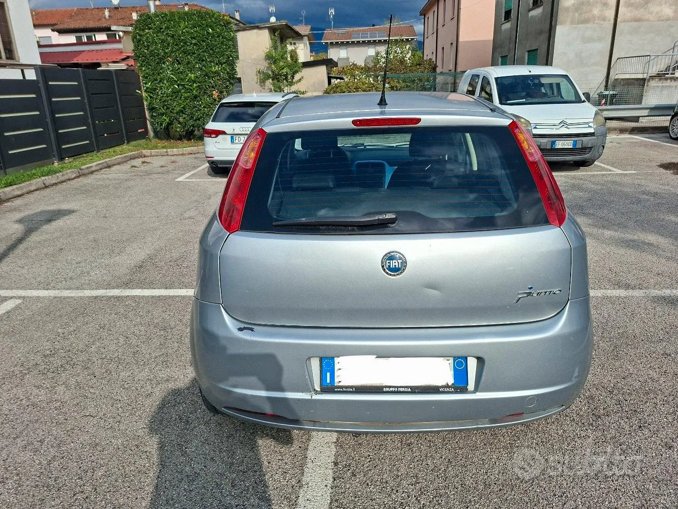 Fiat Grande Punto 2006 photo 3