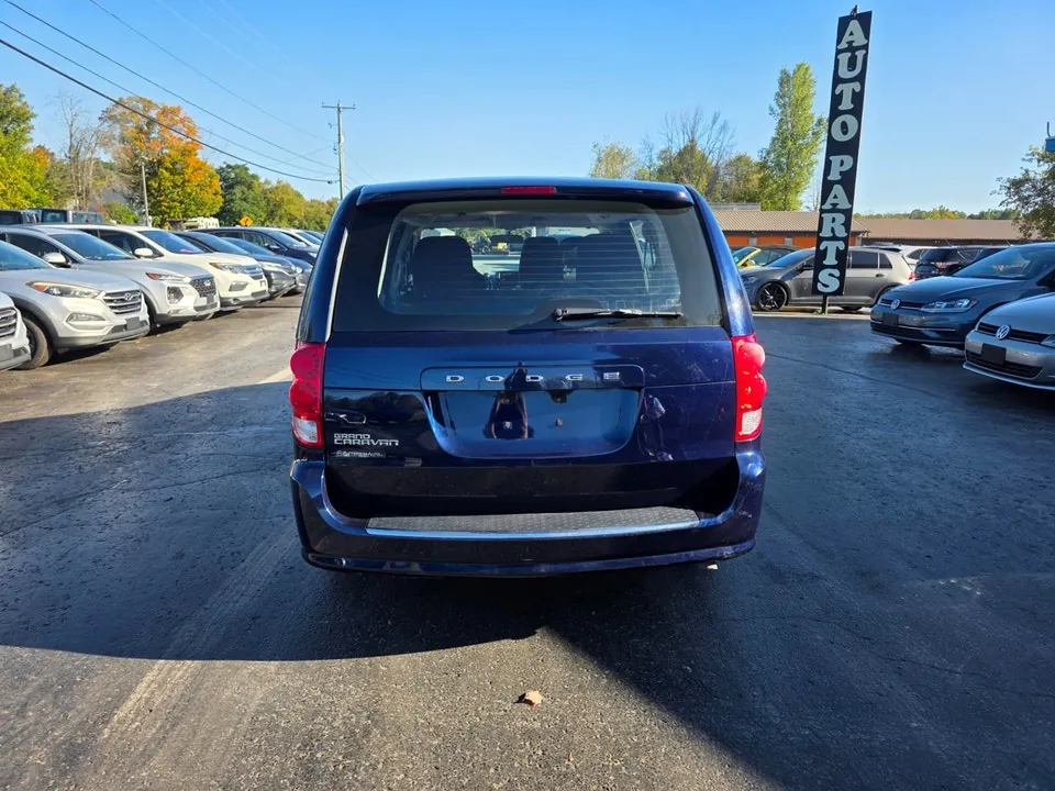 Dodge Grand Caravan 2017 photo 4
