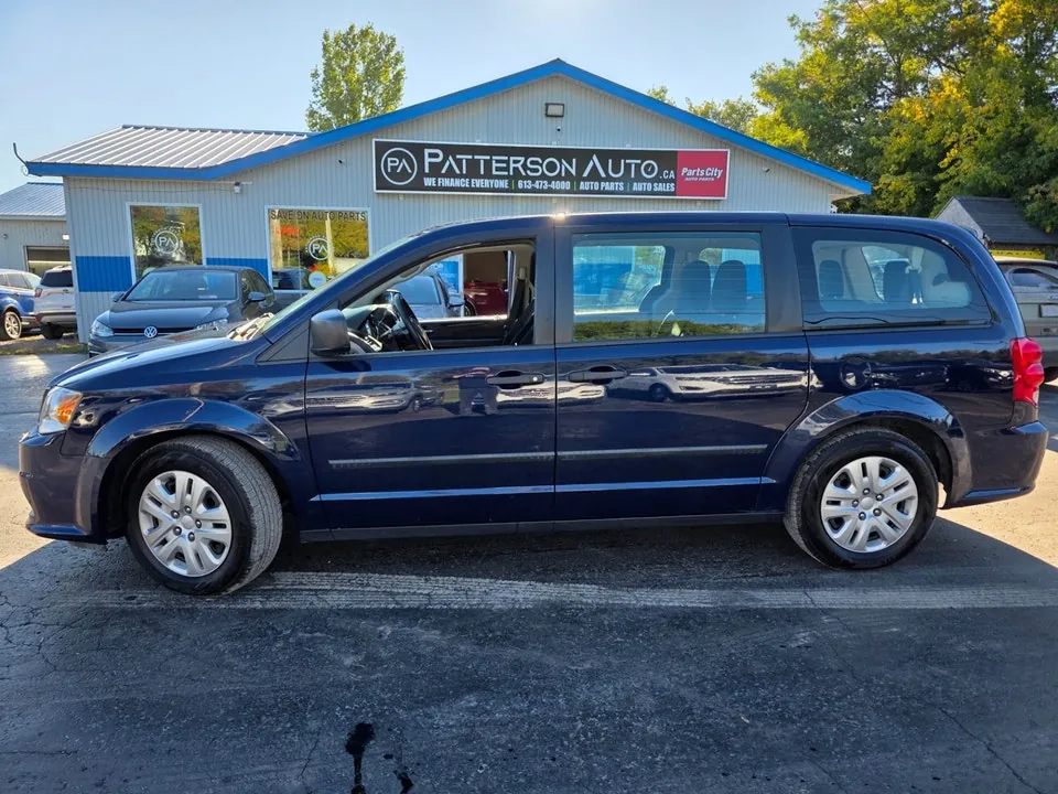 Dodge Grand Caravan 2017 photo 2