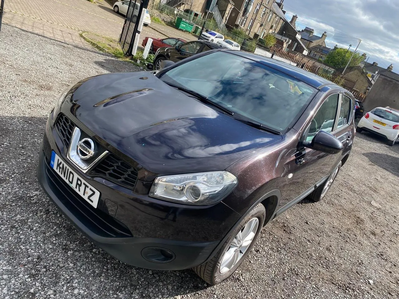 Nissan Qashqai 2010 photo 2