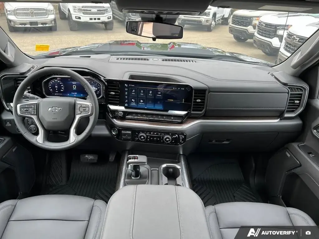 Chevrolet Silverado 1500 2026 photo 4