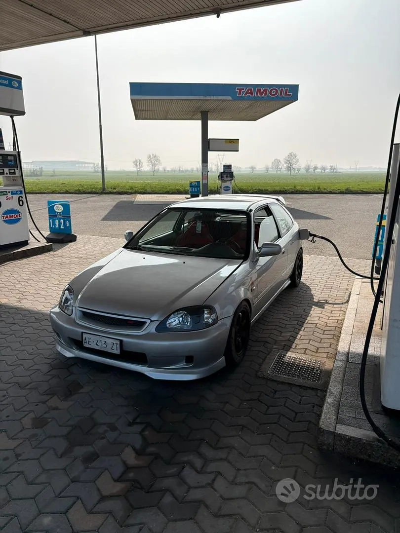 Honda Civic 1995 photo 2