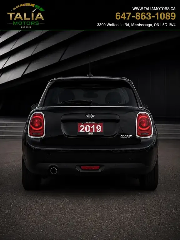 Mini 5 Door 2019 photo 3