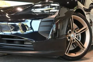 Porsche Taycan 2021 photo 3