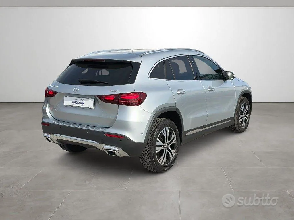 Mercedes-Benz Gla 2024 photo 4