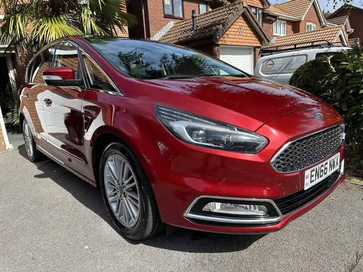 Ford S-Max