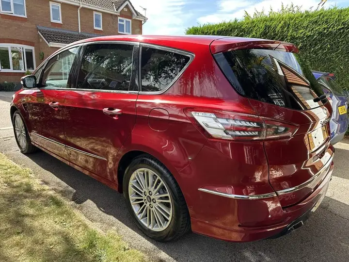 Ford S-Max 2016 photo 2
