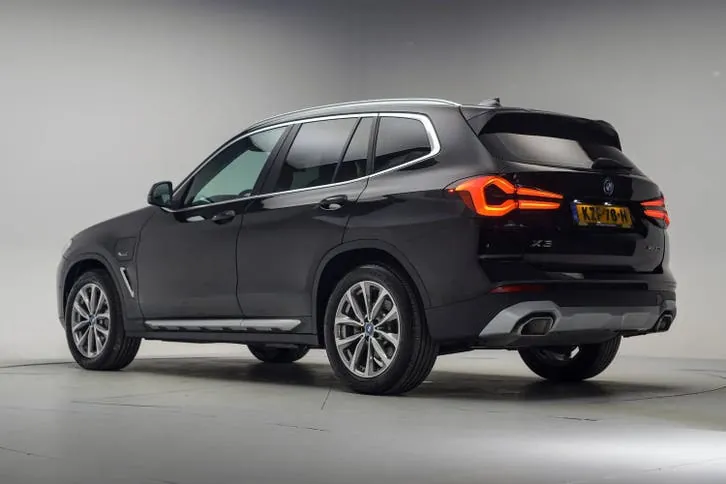 BMW X3 2022 photo 3