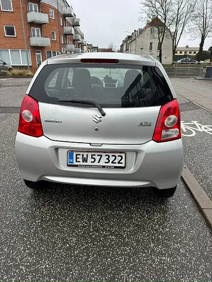 Suzuki Alto 2011 photo 3