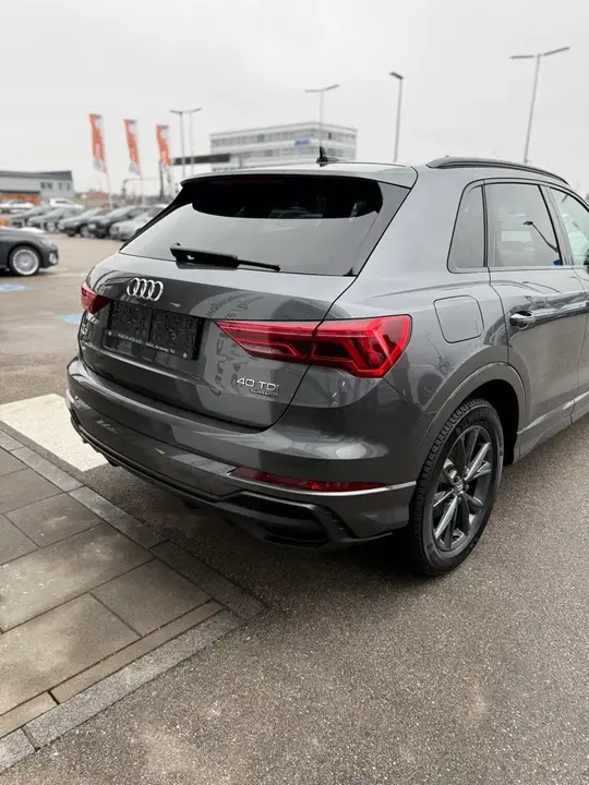 Audi Q3 2019 photo 3